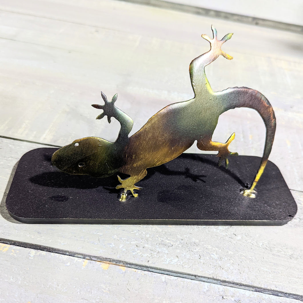 Metal Standing Lizard Art Desk Ornament