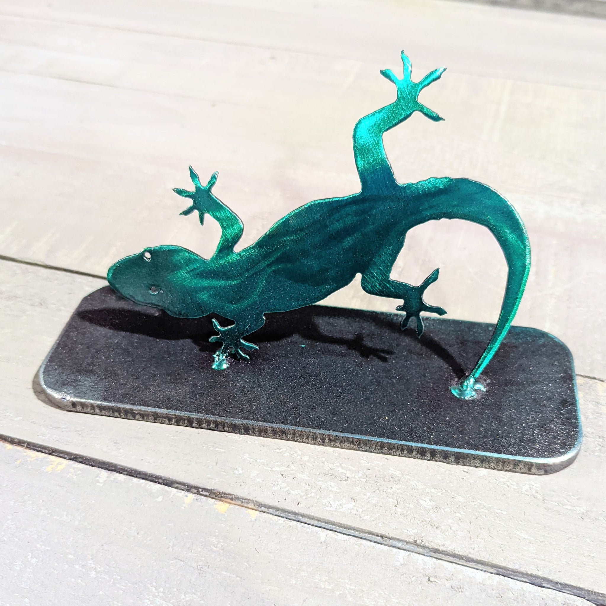 Metal Standing Lizard Art Desk Ornament