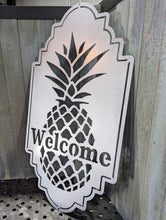 Load image into Gallery viewer, Pineapple Welcome Sign