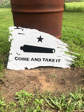 Load image into Gallery viewer, Tattered Come and Take It Flag - Woodpost Metalworks