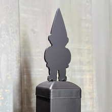 Load image into Gallery viewer, Garden Gnome Fence Post Topper